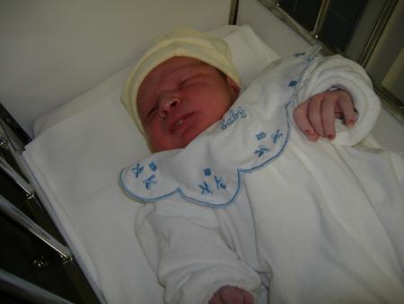 il est arrivé le 10 décembre 2005 à 01h20